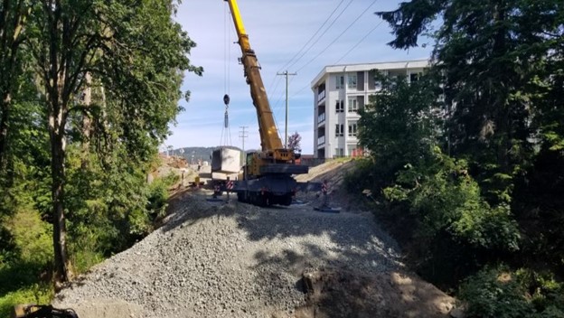 Crane placing the box culvert on Charters Road, June 2024